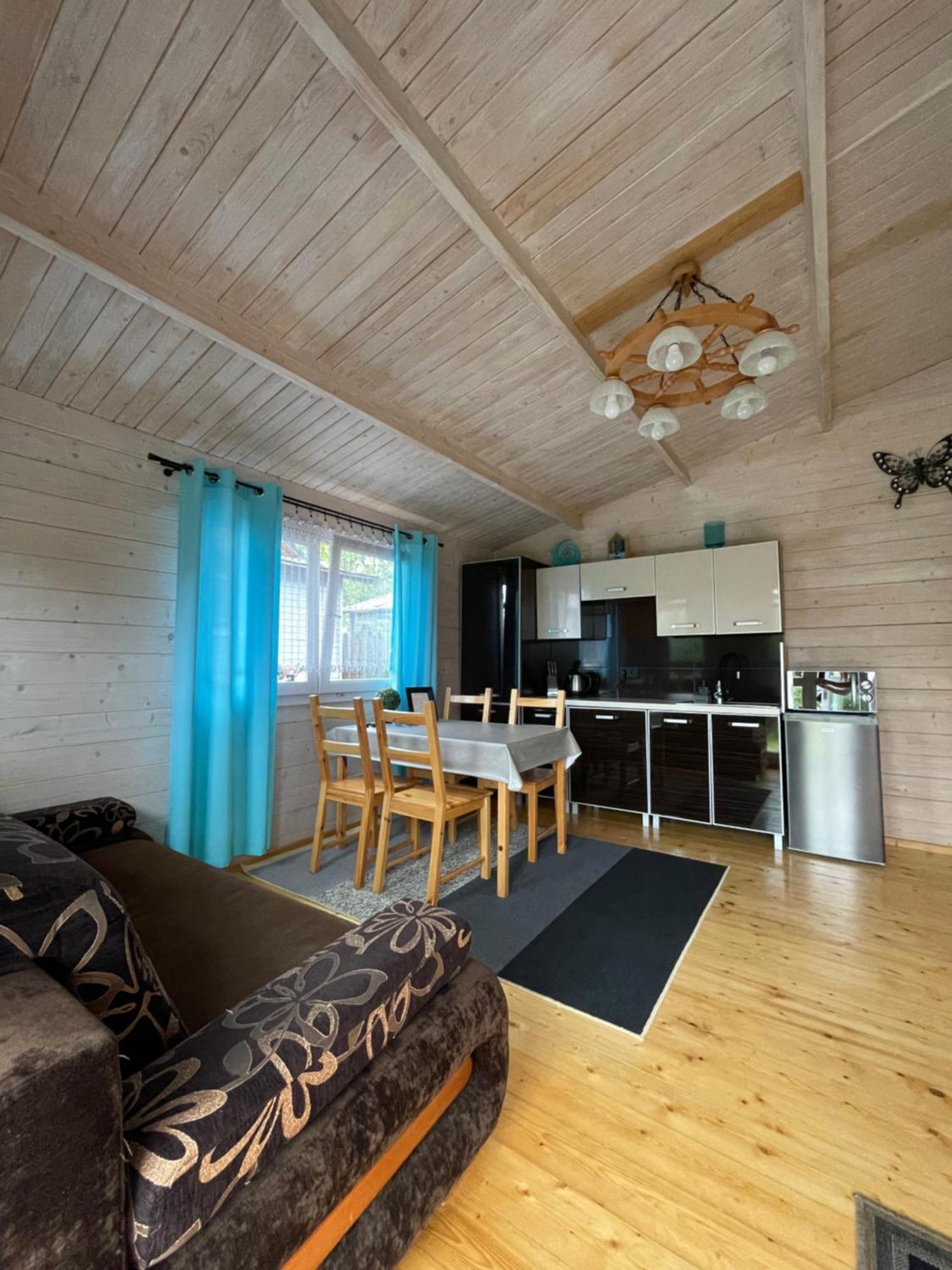 Sewana Goscinne I Letniskowe Guest house Mikolajki (Mragowo)